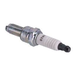 OEM zapalovací svíčka 6R10 pro M8 a XG