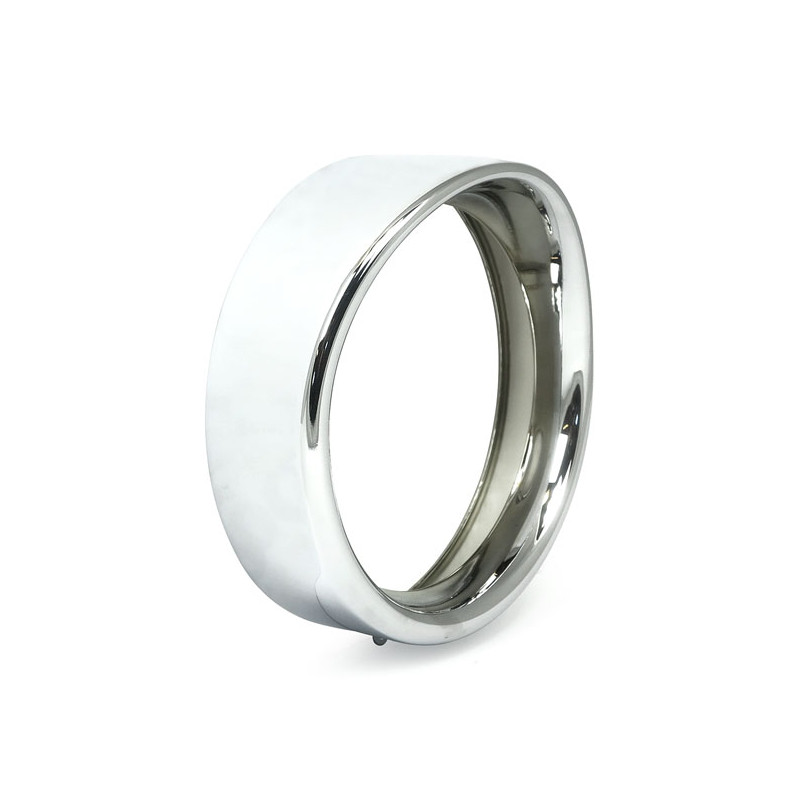 Recessed trim ring with visor. 7" headlamp. Chrome 12-16(NU)Dyna FLD 94-21 FLHR 83-13(NU)Touring (excl. FLT & FLTR with dual hea