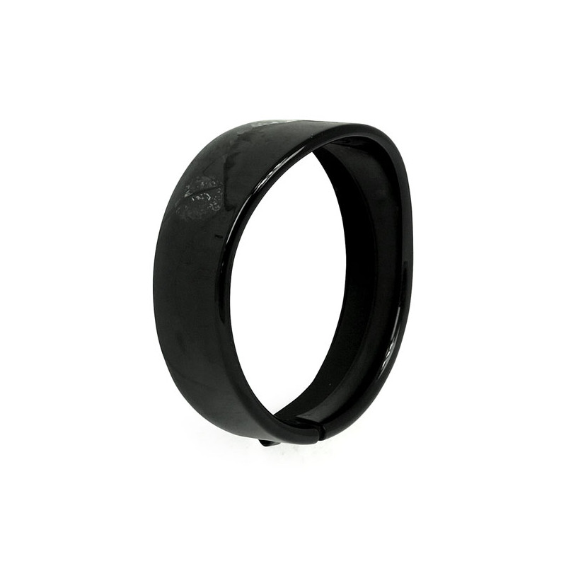 Recessed trim ring with visor. 5-3/4" headlamp. Gloss black 94-15 FXLR FXST/B 08-17 FLSTSB FXS 16-17 FXSE 94-99 FXSTC 94-17 Dyna