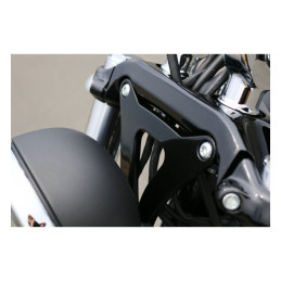Kodlin, uchwyt do konwersji reflektora M8 Breakout. Czarny Softail: 18-20 (tylko dla modelu i rocznika) FXBR Breakout 107 18-22 