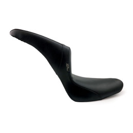 Le Pera, KickFlip solo seat. Smooth Softail: 18-23 Heritage FLHCS Classic 18-20(NU)Heritage FLHC Classic 18-20(NU)FLDE Deluxe