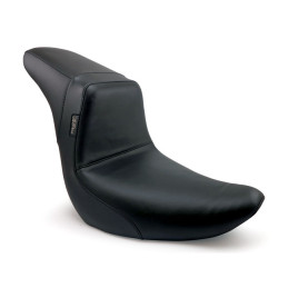 Le Pera, KickFlip solo seat. Smooth Softail: 18-20(NU)Softail FXLR Lowrider 20-21(NU)FXLRS Lowrider S 114 22-23 FXLRS Lowrider S