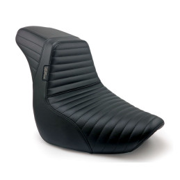 Le Pera, KickFlip solo seat. Pleated Softail Breakout: 18-20(NU)FXBR 107 18-22(NU)FXBRS 114 2023 FXBR 117