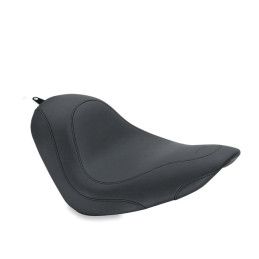 Mustang, Wide Tripper solo seat 06-10 FXST 07-17 FLSTF Fatboy 08-11 FLSTSB Cross Bones (NU)